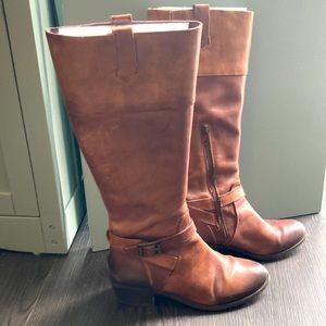 Arturo Chiang Boots, 7M - all leather outside